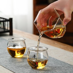 办公室六角高硼硅l玻璃花茶公道杯家用大号透明玻璃分茶器茶海匀