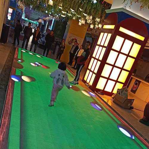 汕头汕尾LED互动地上显示屏 P5.2芯片感应地砖屏模组