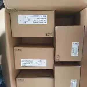 MBDJT2210 MBDJT2205 MBDJT2207 伺服驱动器