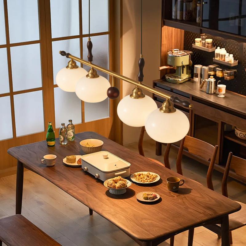 中古风餐厅吊灯高级感一字长条氛围灯2024年新款复古餐桌吧台灯具
