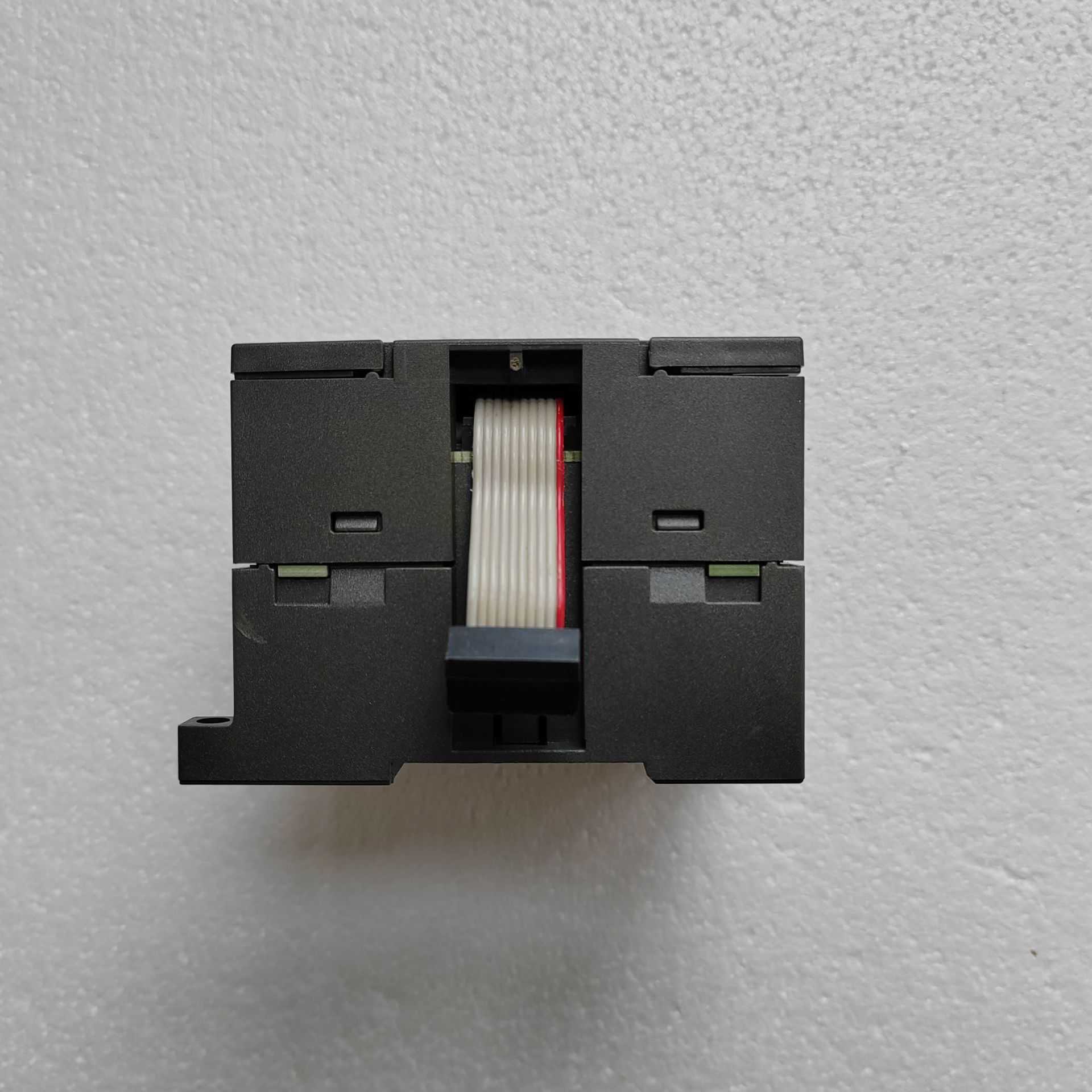 6ES7216-2BD23-0XB8 S7-200CN 6ES7216-2BD23-0XB0模拟量输入模块