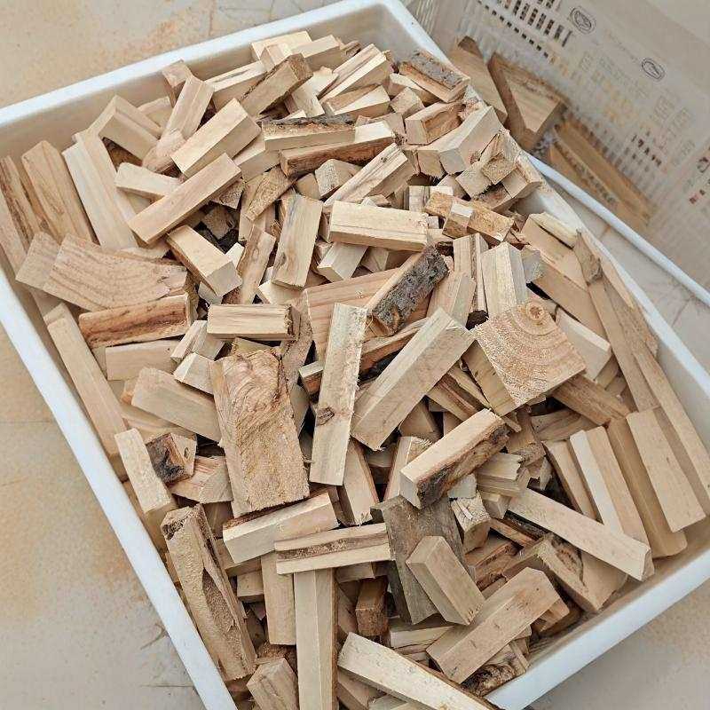 木柴户外气化炉柴火炉篝火木头干燥柴禾柴火灶野炊生火碎木块木材