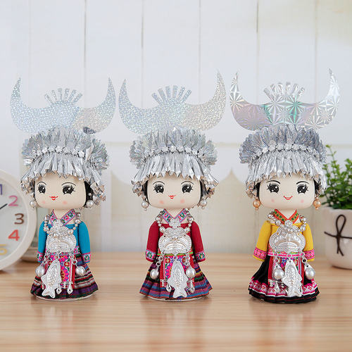 广西少数民族壮族苗m族特色饰品摆件送礼木偶娃娃纯手工艺品礼盒