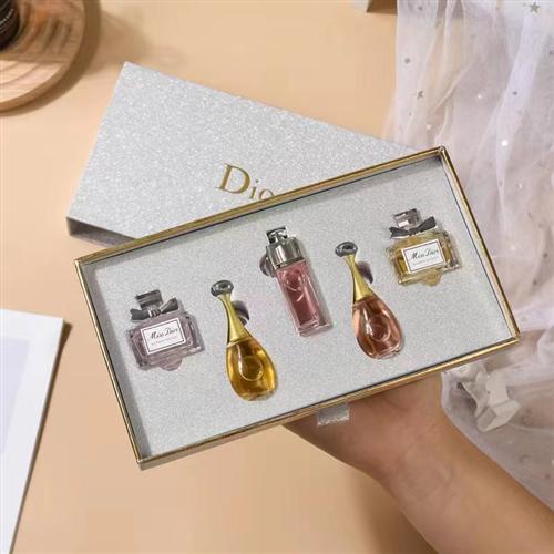 Teacher's Day gifts, best friend's birthday, Qixi Festival, niche, practical, high-end grand opening gifts, bridesmaid souvenirs