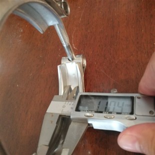 厂家直销排气管卡箍不锈钢U型涡轮卡子槽宽11mm不锈钢304 V型卡箍