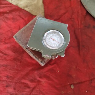 抗战时期老物件红色文化军旅怀旧冲锋号望远镜影视道具博物馆装饰