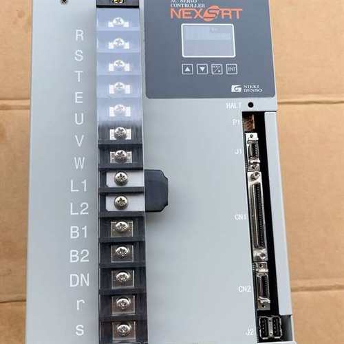 议价日机驱动器NCS-FI10MA-752A，7.5KW。全新无