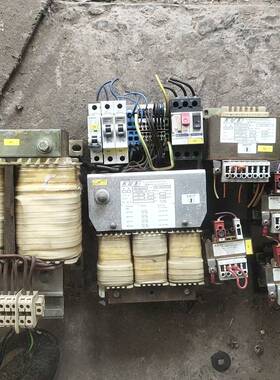 议价LEIS机器人控制柜拆机KWB变压器六台有大