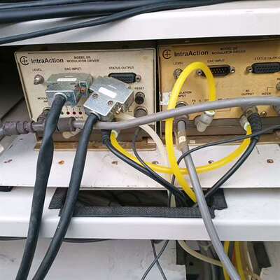 议价IntrAction Corp镭射激光发生器控制器 型号GE