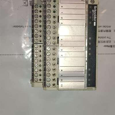 议价施耐德接线模块ABE7H12R21 实物拍照，已上