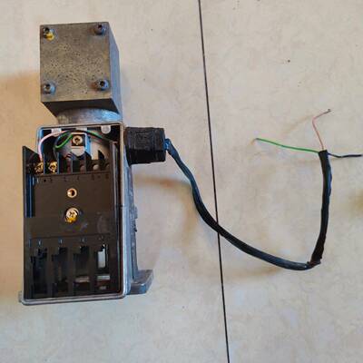 议价德国兰迪斯原装燃气阀执行器SKP10.110B27