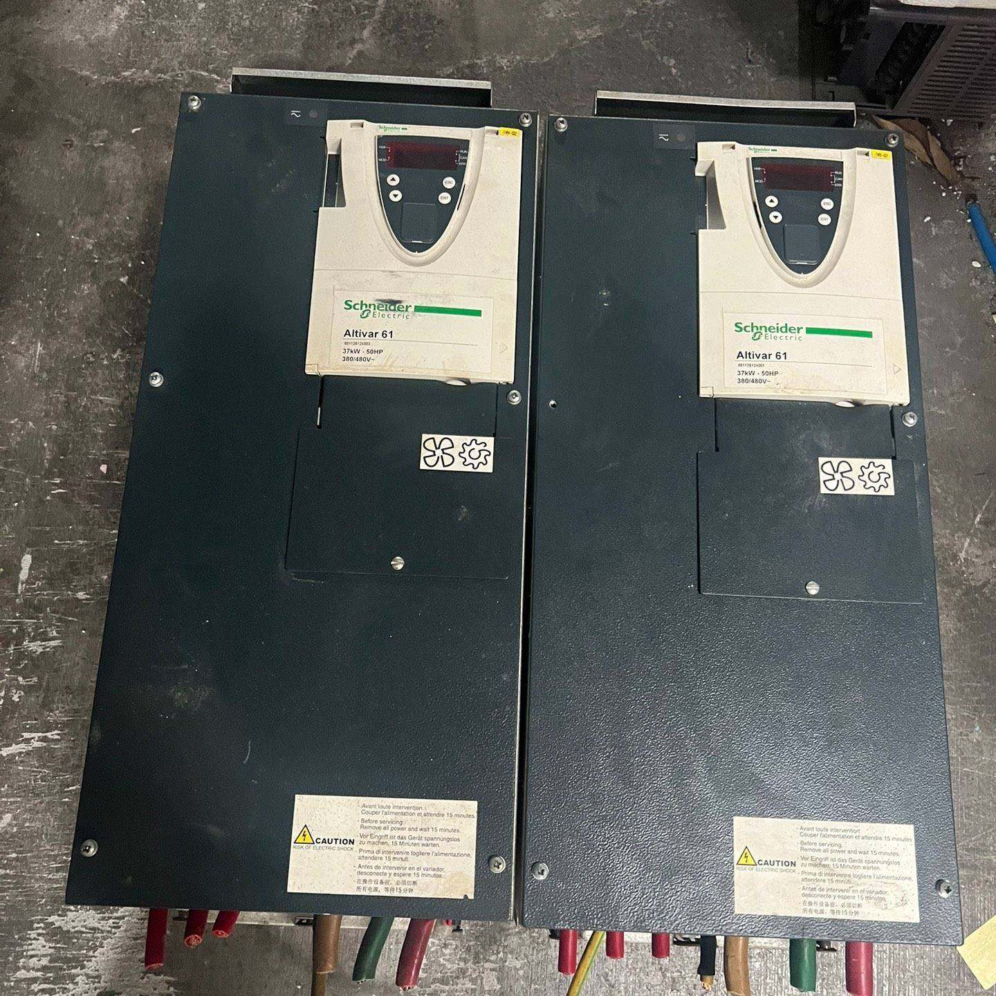 议价施耐德37kw变频器ATV61HD37N4Z 61-37kw