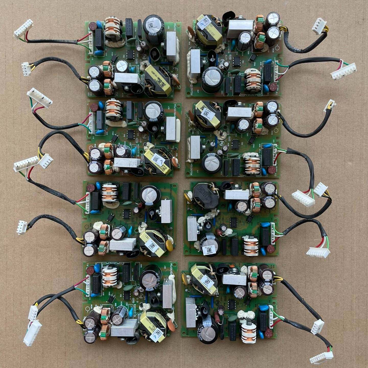 议价台达PLC电源板，新款的，成色好，