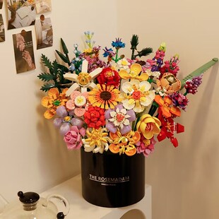 2025年新款积木花束玫瑰拼装女生系列送女朋友结婚情人节520礼物