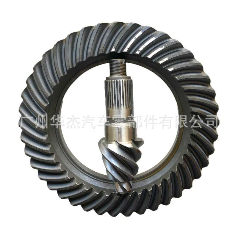 供应实力UD 卡车盆角齿 CWB520 RF8 38110-90502