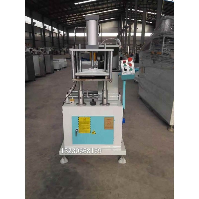 金钢网纱窗气动液压小型断w桥铝合金型材门窗脚踏单双点刀组角机