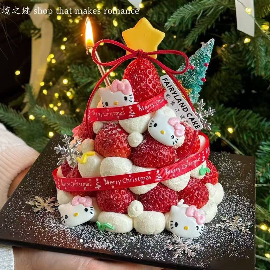 啃啃同款hellokitty圣诞塔蛋糕装饰摆件kt猫圣诞节圣诞树插件摆件