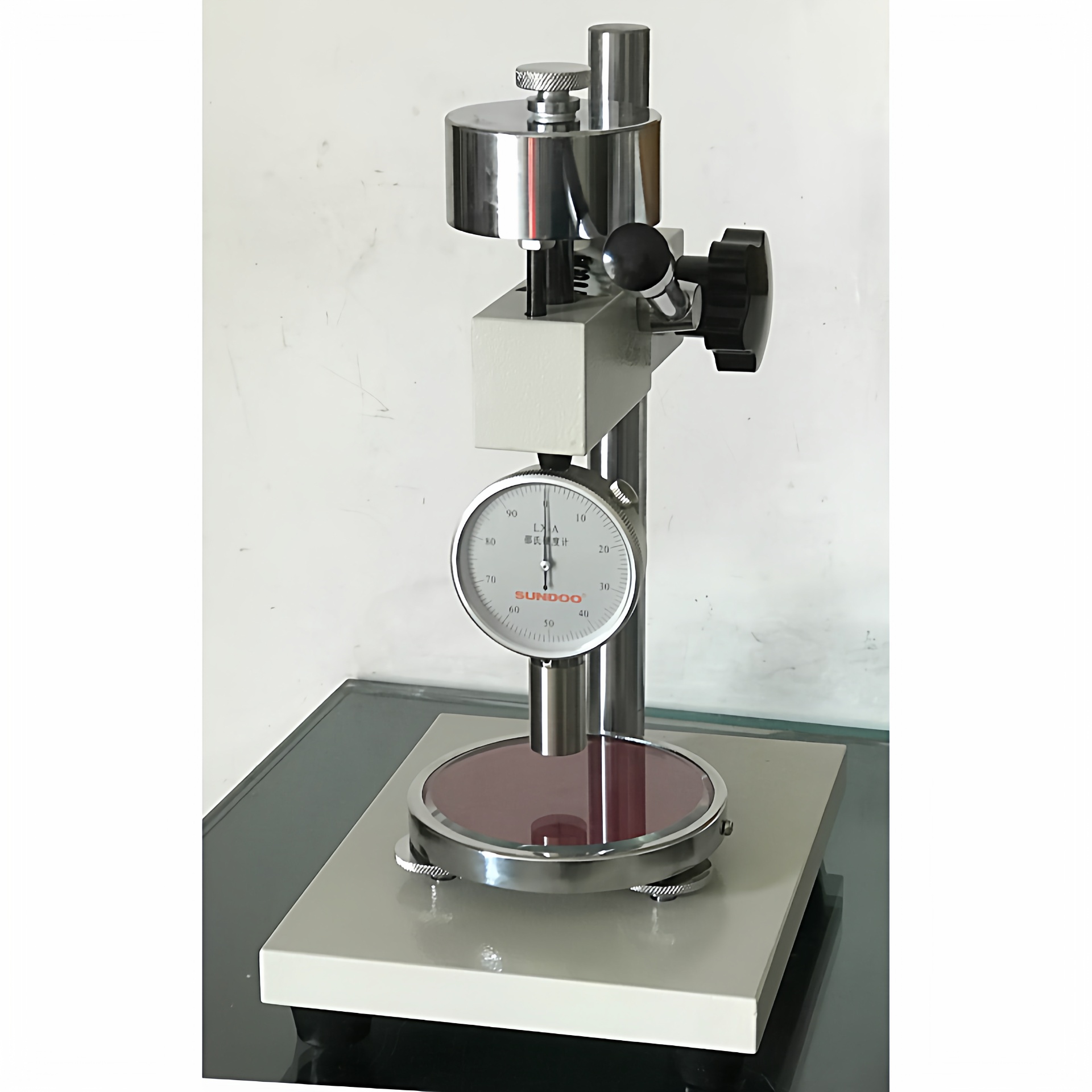 LX-A塑料邵氏硬度计PVC胶料硬度计各种塑胶料硬度仪价格优惠