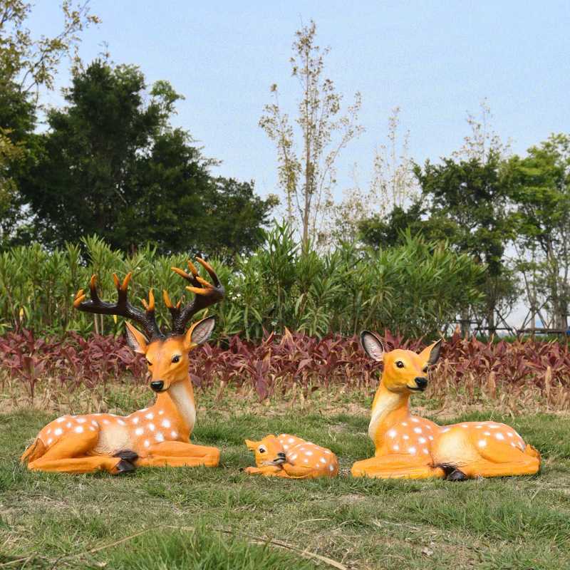 户外仿真梅花鹿摆件花园别墅庭院景观动物树脂工艺品草坪摆放装饰