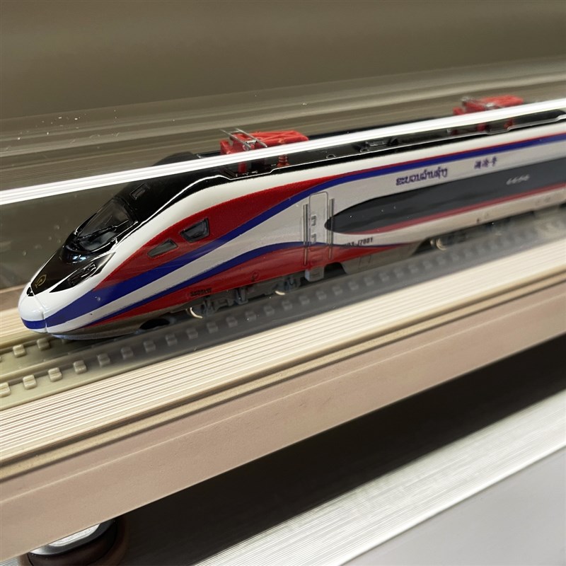 中老铁路澜沧A号动车组模型