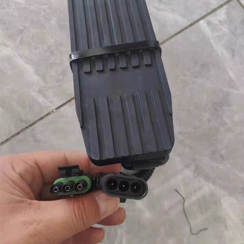 杭州叉车电子油门踏板加速y器A30/35/38国三国四