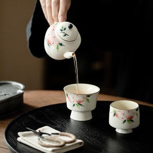 粉引手绘寿j桃水月杯 中式 陶瓷功夫茶杯品茗杯小号主人杯高脚单杯