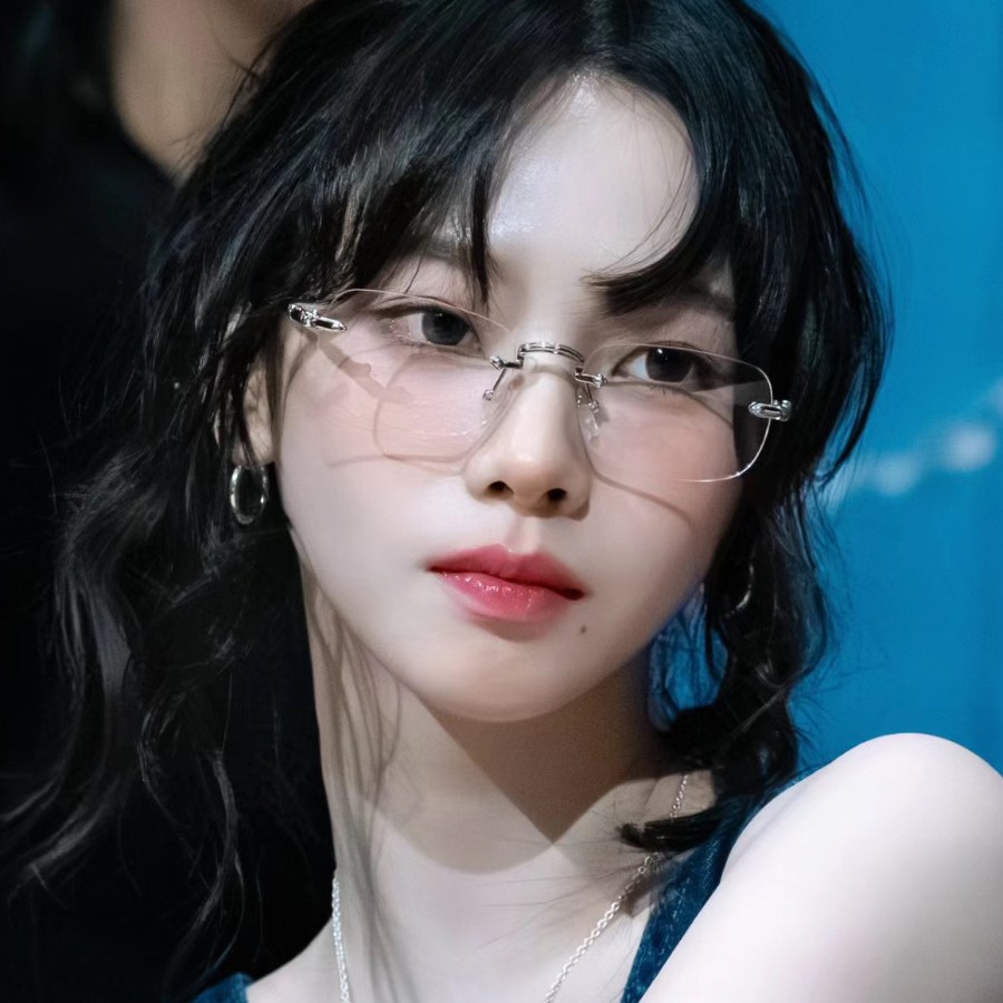 超轻无框近视眼镜女可配素颜眼睛无边框镜架防蓝光100度平光XH