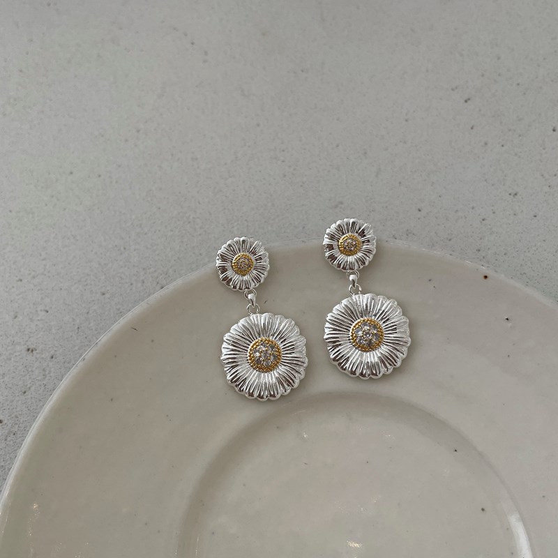 Always 高级感时尚气质小雏菊镶嵌锆石开口戒指T个性食指戒指环女