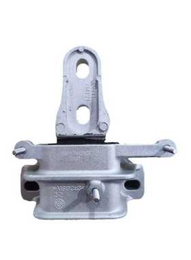 跨境电商外贸供货 适用 翼搏 18-20波箱脚胶 AT   GN117M121CB