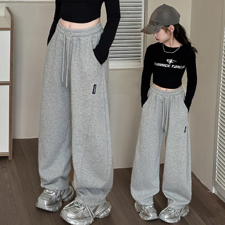 韩国女童裤子春秋2026新款女大童防蚊运动裤夏装女孩灰色弯刀卫裤