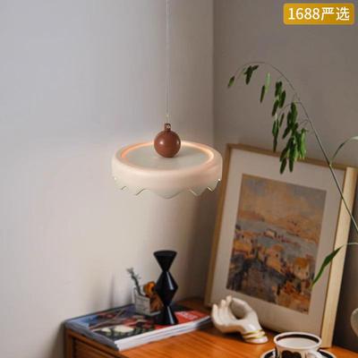 奶油风餐厅灯吊灯北欧饭厅餐桌现代简约儿童房卧室床头灯