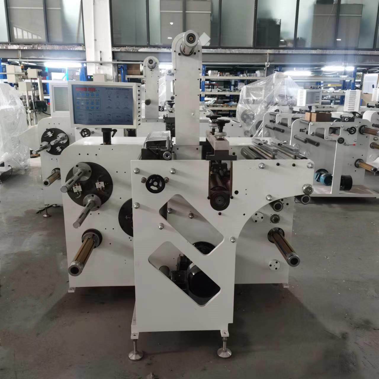 多功能全自动高速圆刀模切机纸类塑料薄膜滚筒式标签切割设备,纺织面料/辅料/配套,其他纺织机械,淘宝优惠券,粉丝福利购,淘宝优惠卷