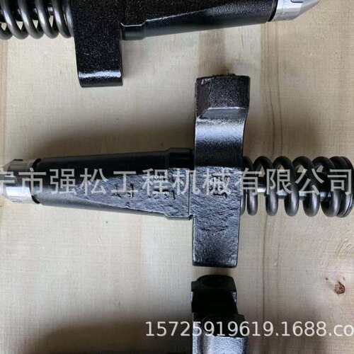 1D60-8推土机D80-12推土机康明斯NH220喷油器6620-11-301
