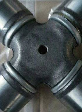 十字万向节轴承NJ131 EQ140 52133  XJ213 EQ153C传动轴轴承32*90