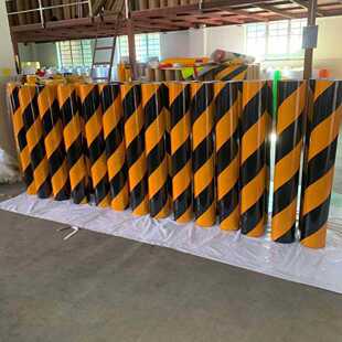 铝背基黄黑斜纹反光膜隧道口黄黑立面标记桥墩护栏端头高速反光环