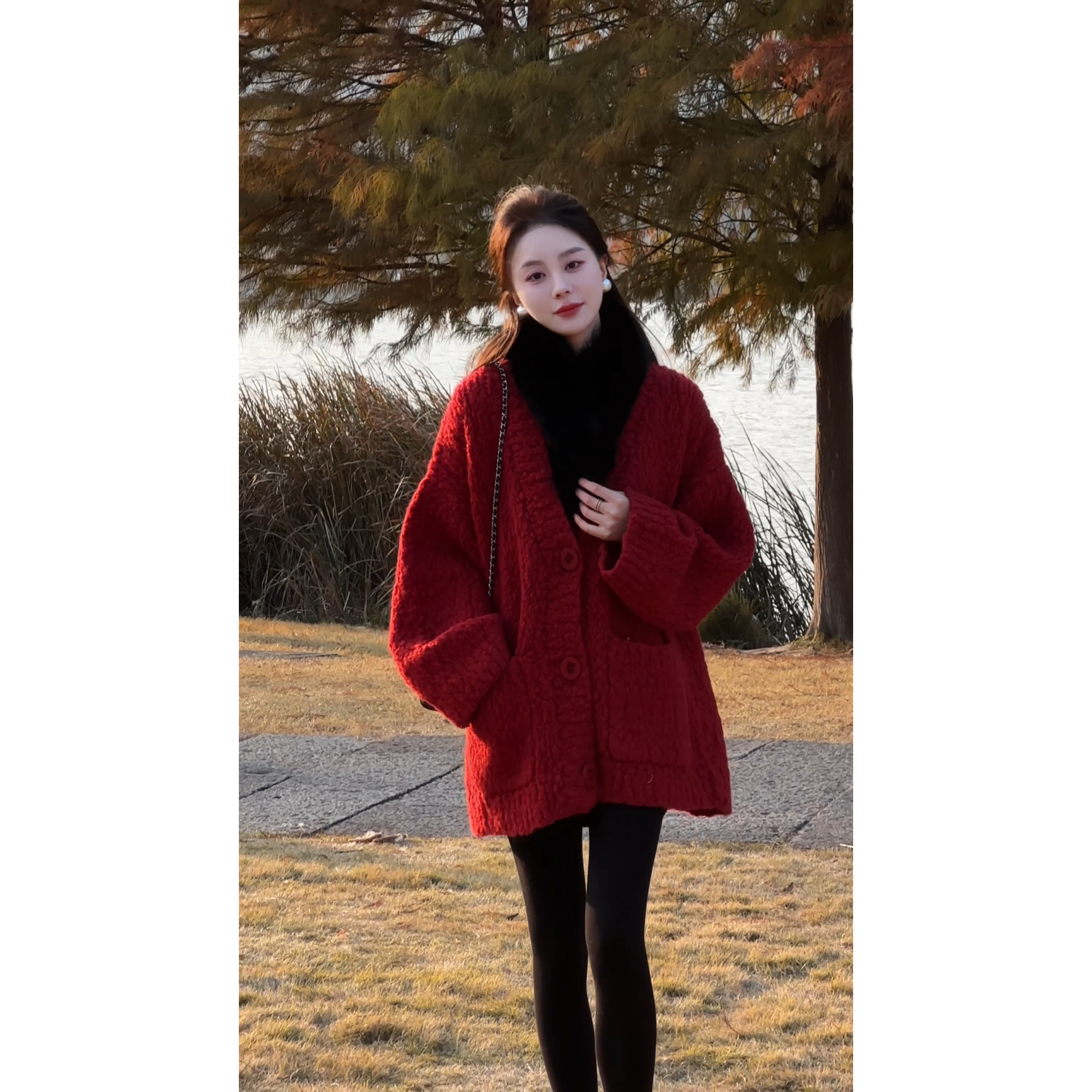 艾文文IRIS安格拉 2025冬“羊毛1100g”加厚颗粒感针织外套25WT11