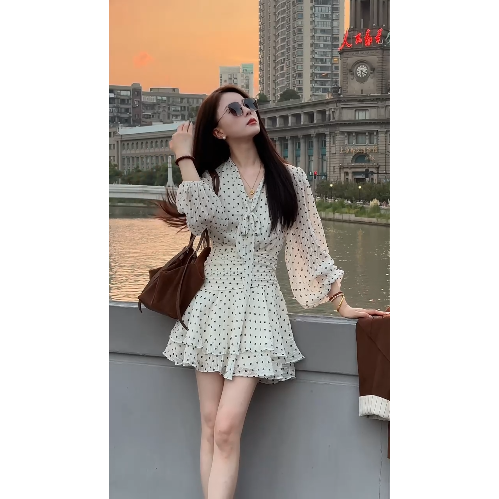 艾文文经典波点裙2025秋季连衣裙