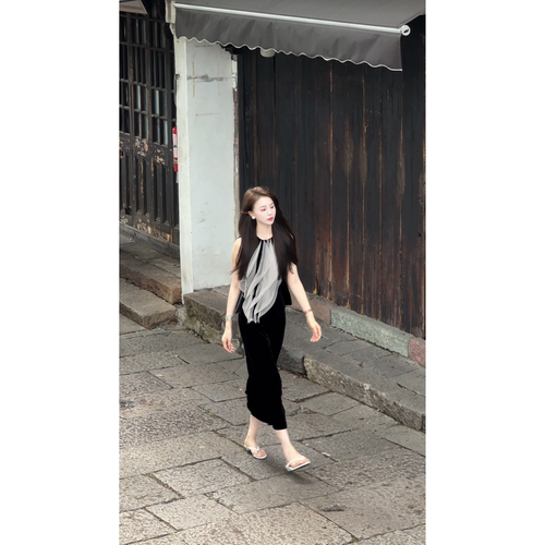 艾文文IRIS 琉光半裙 26夏“100桑蚕丝”复古丝绒显瘦半身裙26QZ6