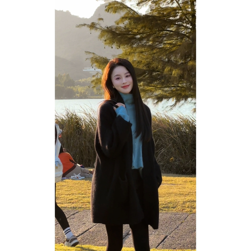 松弛风羊毛极简2025年秋季女士