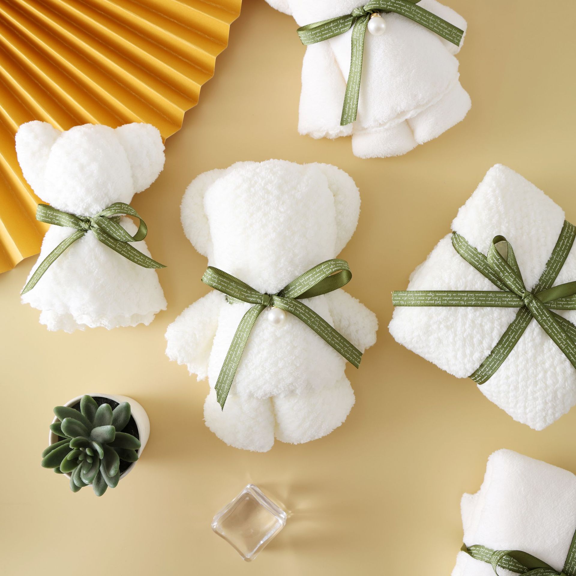 伴手礼毛巾珊瑚绒小熊抹茶绿丝带喜铺结婚活动礼品创意造型