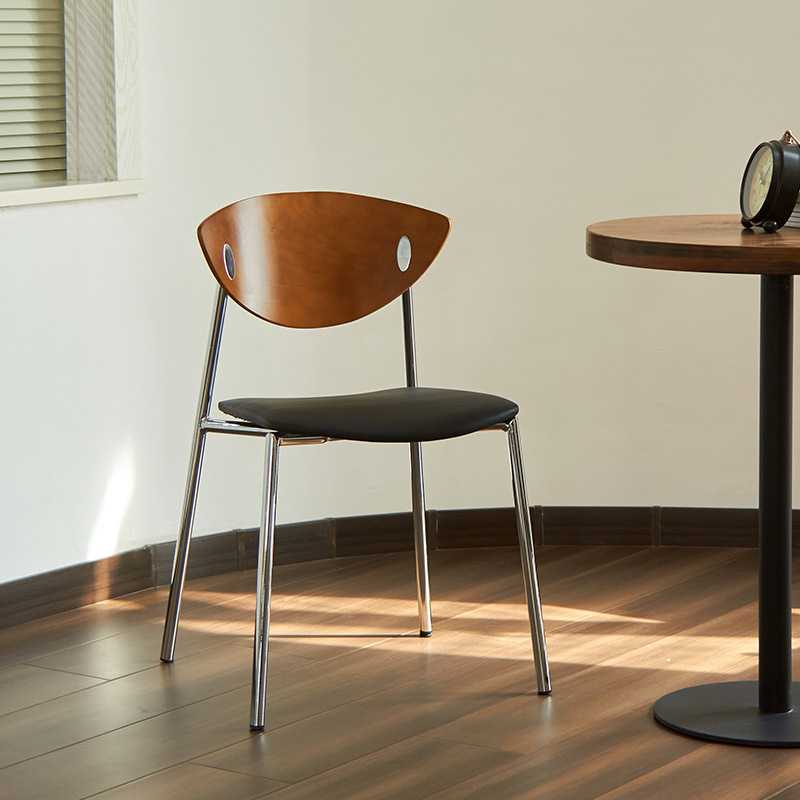 北欧简约靠背椅设计师家用铁艺餐椅书桌椅网红咖啡店奶茶店椅