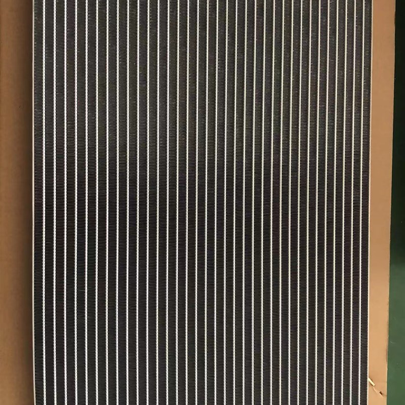 徐工XP303 302 261 262胶轮压路机空调散热器  散热片 压路机配件