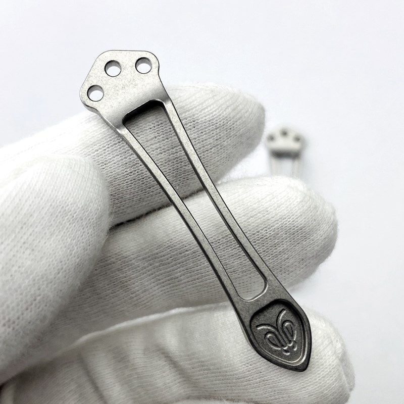 蝴蝶钛合金背夹 一体CNC制作 支配者551背夹 爱默生CQC钛合金刀夹