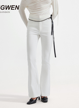 KINGWEN2025冬季新款腰链牛仔裤女白色微喇高腰设计修身长裤