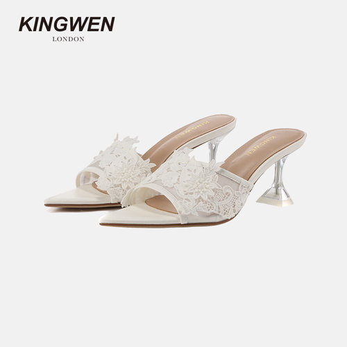 【张小婉同款】KINGWEN26新款白色蕾丝尖头高跟鞋女绣花方跟婚鞋