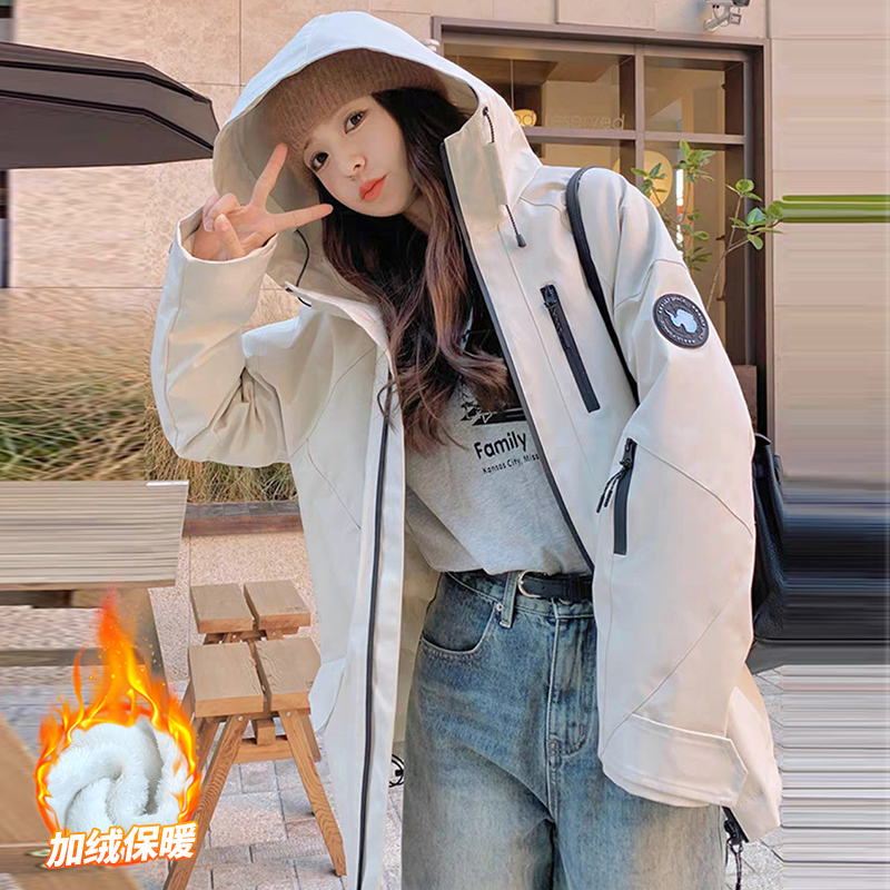 加绒加厚冲锋衣外套女士冬季