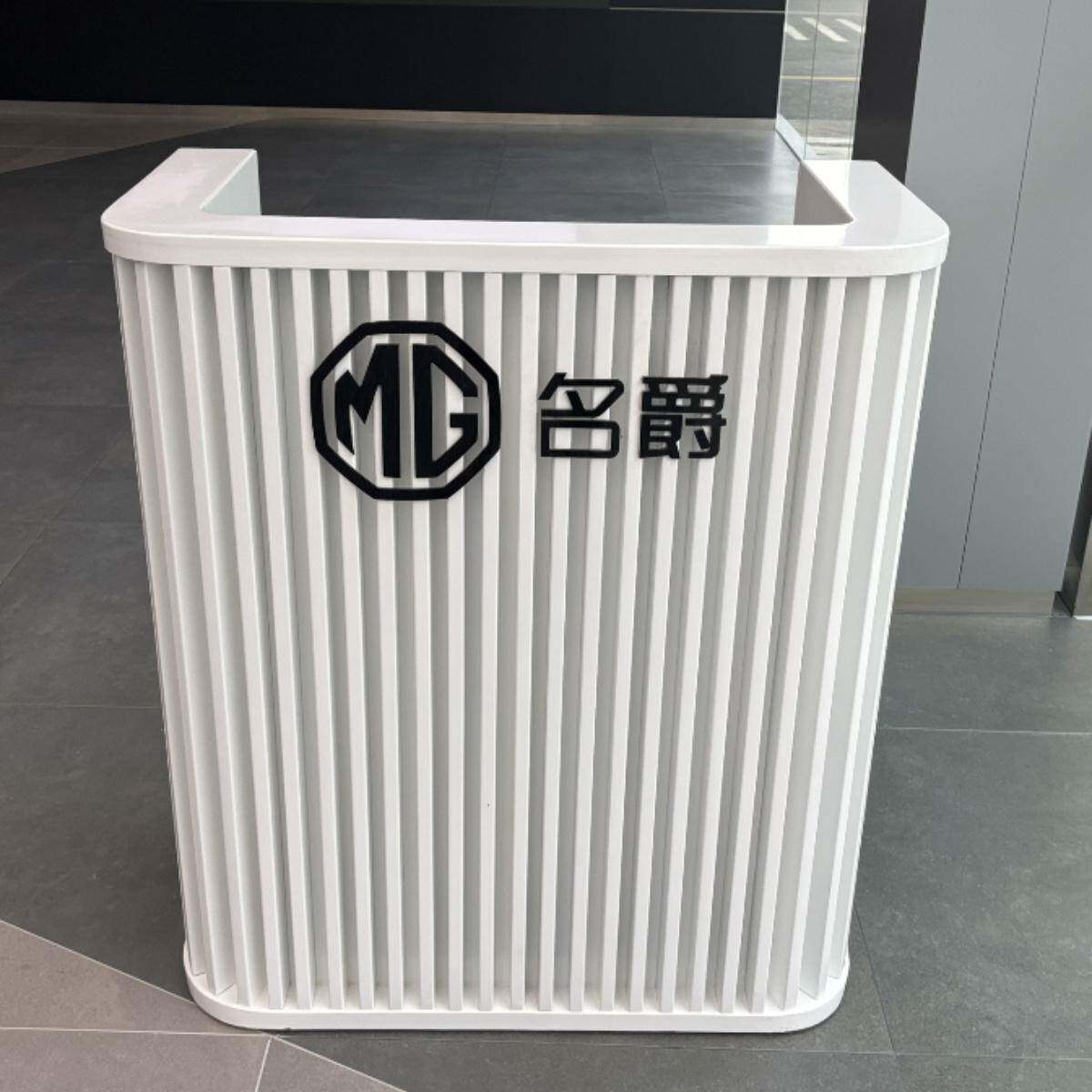 时尚小型咨询台 展厅服务接待台简约现代烤漆收银台酒店迎宾吧台