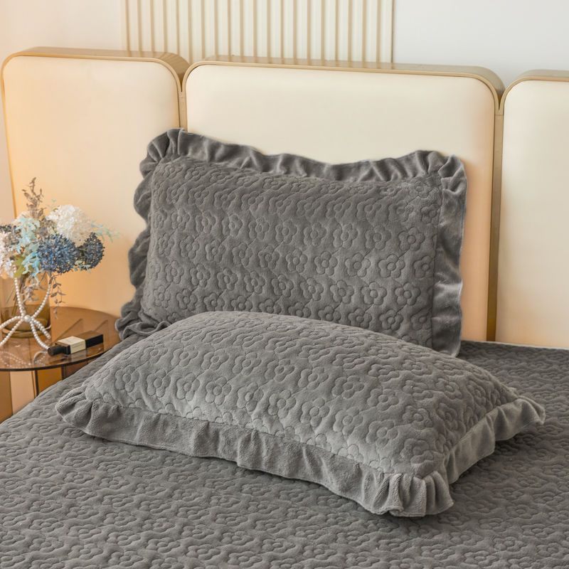 纯色花边牛奶绒加厚夹棉加r绒枕套一对装单人4874cm枕头芯内胆