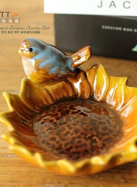 摆件欧式家居饰品陶瓷烟灰缸装饰盘子干果盘小装饰麻雀果盘皂托