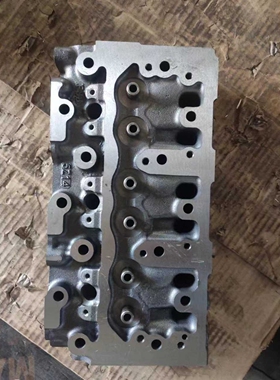 缸盖 3TNE88 3TNE84